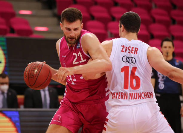 场的球员 场的球员