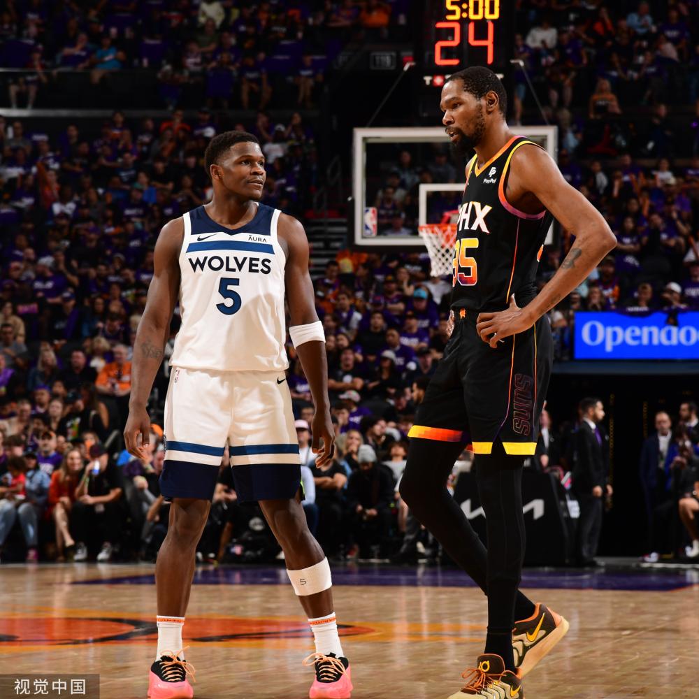 他依然对这 他依然对这