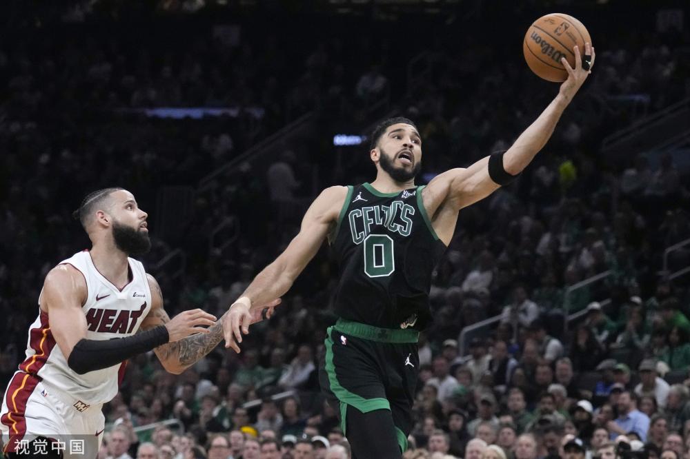 巴萨很开心 巴萨很开心